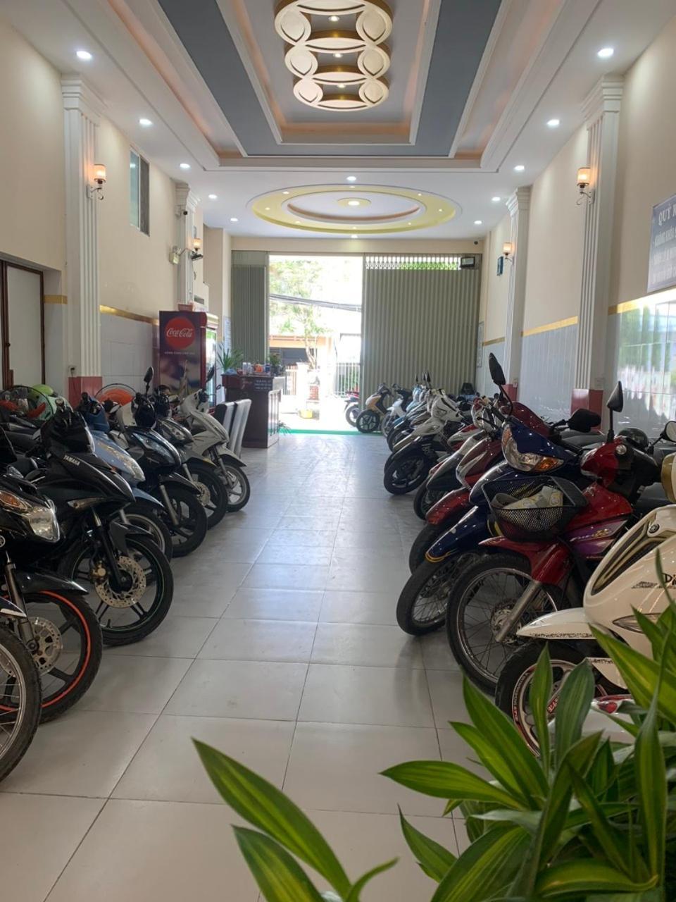 Nha Nghi Thanh Xuan- Co Cho Thue Xe May Va Xuat Hoa Don Ap Dong An Exterior foto