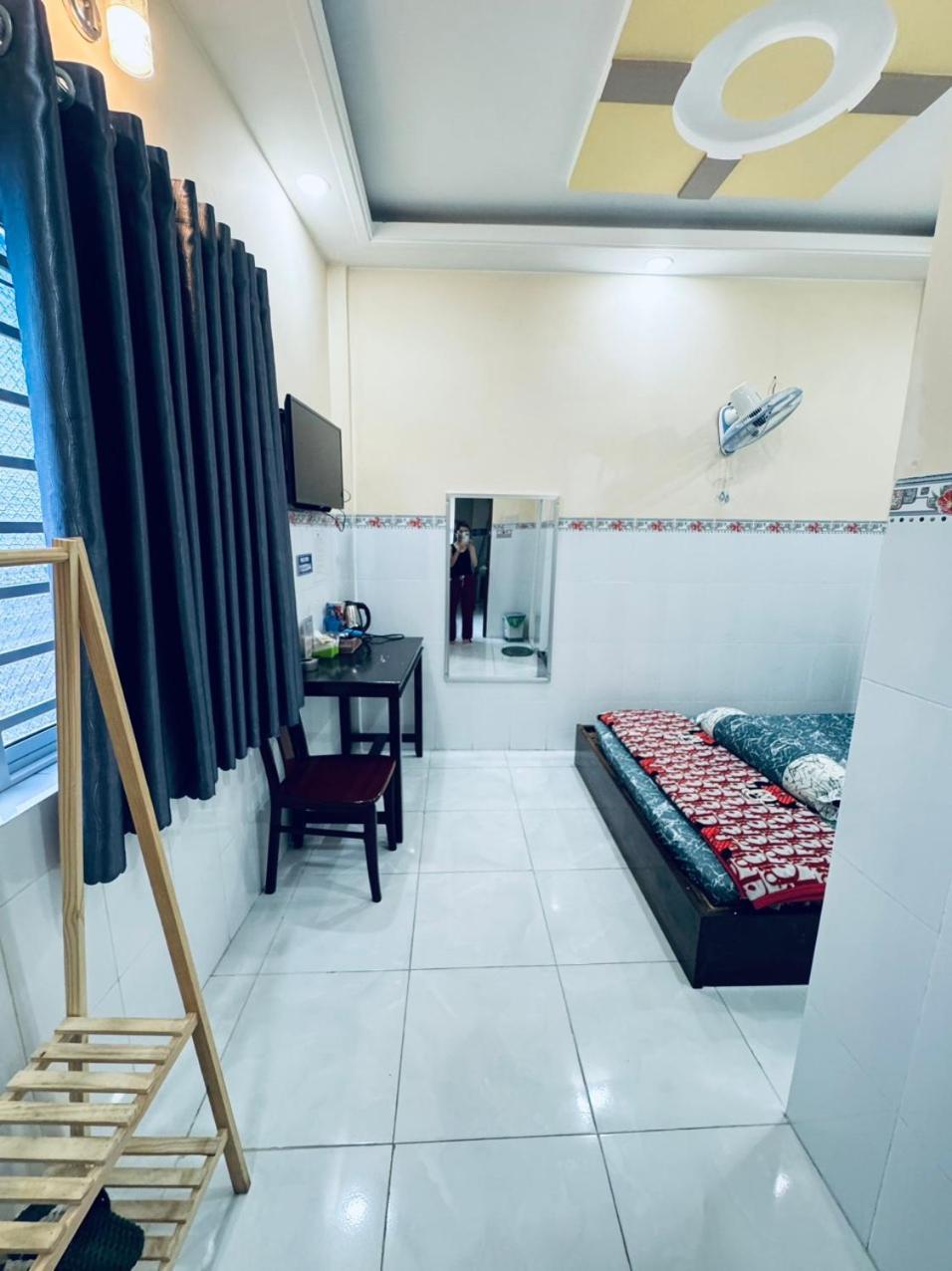 Nha Nghi Thanh Xuan- Co Cho Thue Xe May Va Xuat Hoa Don Ap Dong An Exterior foto